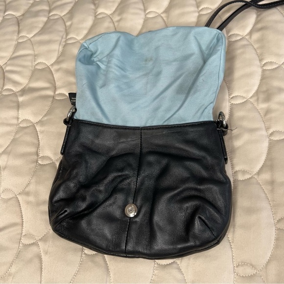 COACH Soho Black GENUINE LEATHER Flap.
SMALL CROSSBODY BAG W/ Buckle - Picture 8 of 10